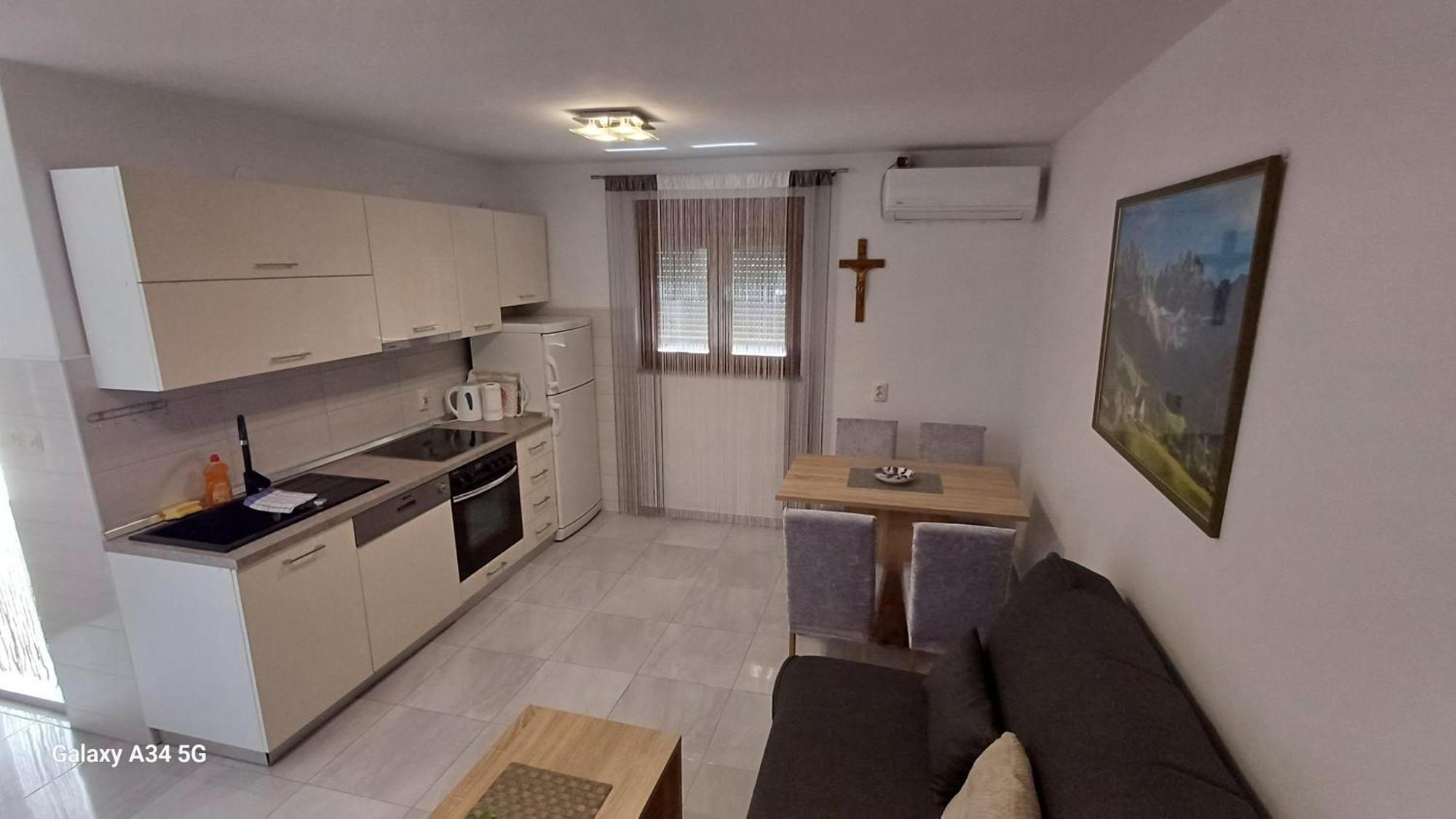 Leo Apartment Vir Ngoại thất bức ảnh