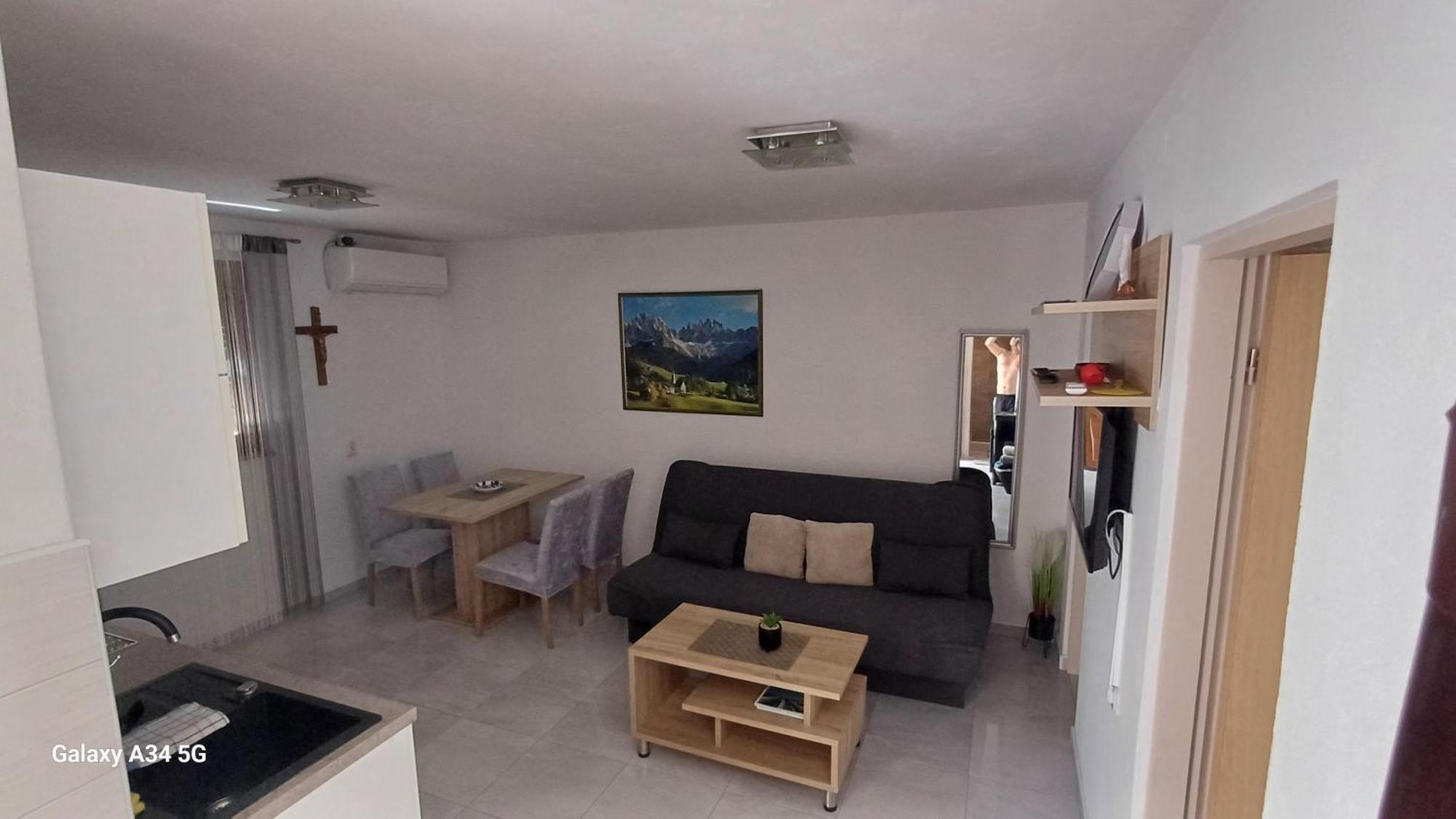 Leo Apartment Vir Ngoại thất bức ảnh
